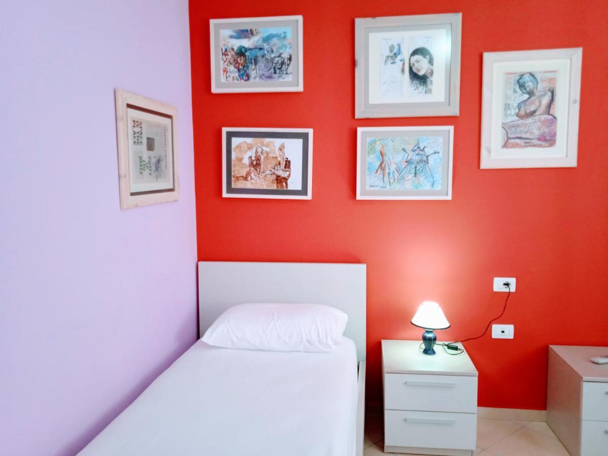 Artist S Apartment Vlorë Екстериор снимка